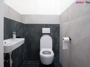 Pronájem bytu 2+kk, Brno, Komárovská, 54 m2
