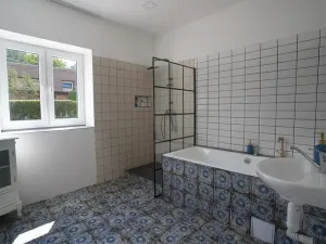 Prodej zemědělského objektu, Bžany, 1700 m2