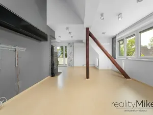 Pronájem bytu 4+kk, Liberec, Na Výšinách, 158 m2