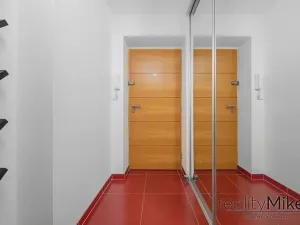 Pronájem bytu 4+kk, Liberec, Na Výšinách, 158 m2