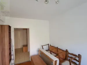 Prodej bytu 3+1, Ostrava, Polská, 62 m2