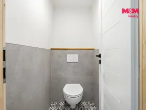 Prodej rodinného domu, Železný Brod - Bzí, 313 m2