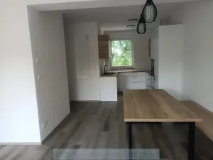 Pronájem rodinného domu, Praha - Řeporyje, 165 m2