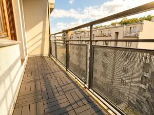 Pronájem bytu 2+kk, Praha - Karlín, Křižíkova, 52 m2
