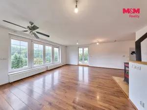 Prodej rodinného domu, Bernartice, 226 m2