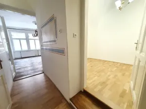 Pronájem bytu 2+kk, Praha - Malá Strana, Malostranské náměstí, 48 m2