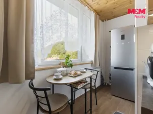 Prodej bytu 2+1, Trutnov - Horní Staré Město, Slovenská, 57 m2