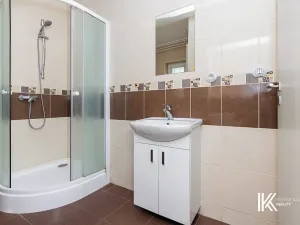 Pronájem kanceláře, Pardubice, Chrudimská, 131 m2