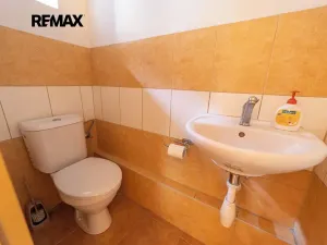 Prodej činžovního domu, Šumperk, nám. Míru, 220 m2