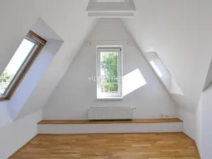 Pronájem rodinného domu, Praha - Střešovice, Západní, 210 m2