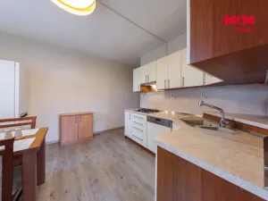Prodej bytu 3+1, Sokolov, Atletická, 84 m2