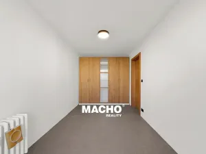 Pronájem bytu 3+kk, Praha - Modřany, Poljanovova, 65 m2