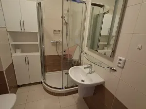 Pronájem bytu 2+kk, Kolín, Roháčova, 55 m2