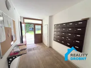 Pronájem bytu 1+1, Děčín, Labská, 37 m2