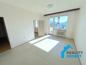 Pronájem bytu 1+1, Děčín, Škroupova, 33 m2