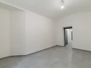 Pronájem obchodního prostoru, Praha - Žižkov, Ježkova, 64 m2