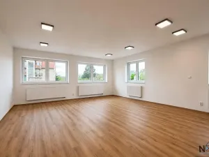 Pronájem bytu 2+kk, Úherce, Hlavní, 73 m2