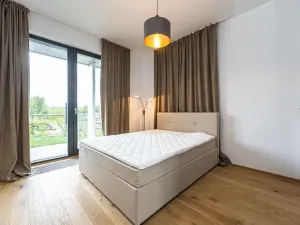 Pronájem bytu 2+kk, Praha - Karlín, Sokolova, 59 m2