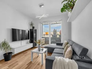 Prodej bytu 3+kk, Praha - Uhříněves, Oty Bubeníčka, 57 m2