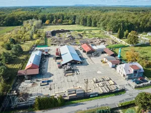 Prodej zemědělského objektu, Seletice, 19535 m2