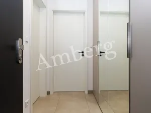 Pronájem bytu 1+kk, Praha - Karlín, Křižíkova, 32 m2