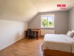 Prodej rodinného domu, Seloutky, 200 m2