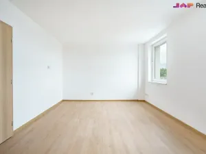 Prodej bytu 2+kk, Brno, Holzova, 33 m2