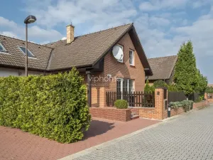 Pronájem vily, Praha - Přední Kopanina, K Tuchoměřicům, 250 m2