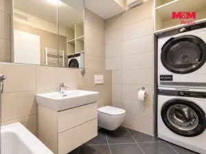 Prodej bytu 1+kk, Praha, Stočesova, 35 m2