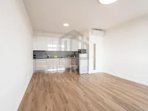 Pronájem bytu 2+kk, Pardubice, třída Míru, 53 m2