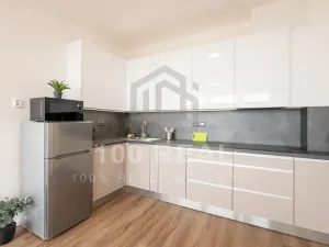 Pronájem bytu 2+kk, Pardubice, třída Míru, 54 m2