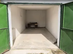 Pronájem garáže, Františkovy Lázně, U Jezírka, 19 m2