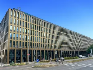Pronájem kanceláře, Praha - Karlín, Rohanské nábřeží, 70 m2