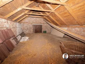 Prodej rodinného domu, Stěžery, Lipová, 196 m2