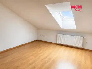 Pronájem bytu 2+kk, Pardubice - Zelené Předměstí, Holcova, 53 m2