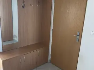 Pronájem bytu 2+kk, Praha, Meteorologická, 57 m2