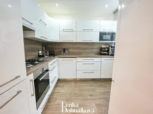 Prodej bytu 3+1, Hodonín, Jižní, 64 m2
