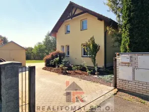 Pronájem rodinného domu, Šestajovice, Ve Skále, 160 m2