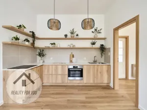 Prodej bytu 3+1, Praha - Libeň, náměstí Dr. Václava Holého, 102 m2