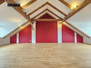 Pronájem atypického bytu, Praha - Vršovice, Čeljabinská, 110 m2