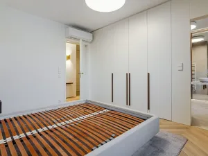 Pronájem bytu 2+kk, Praha - Staré Město, U milosrdných, 71 m2