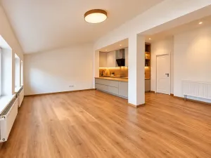 Pronájem apartmánu, Praha - Holešovice, Kamenická, 85 m2