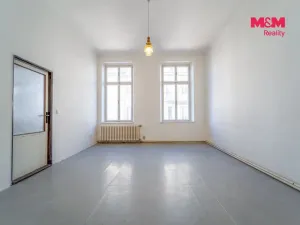 Pronájem bytu 3+1, Plzeň - Vnitřní Město, Zbrojnická, 121 m2