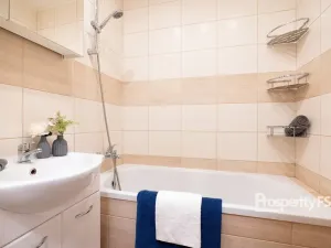 Prodej bytu 2+1, Ústí nad Labem - Bukov, Kosmonautů, 52 m2