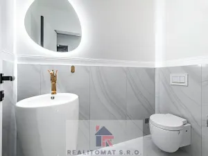 Prodej rodinného domu, Praha - Komořany, Pod lesem, 325 m2