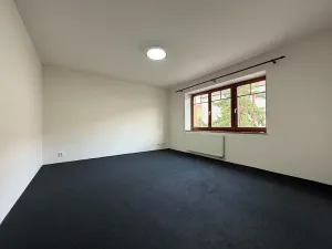 Pronájem bytu 1+1, Chomutov, Kadaňská, 45 m2