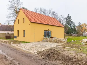 Pronájem atypického bytu, Sedlec, 73 m2