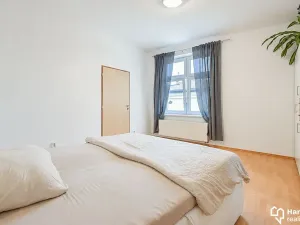 Prodej bytu 2+1, Olomouc, Dolní náměstí, 52 m2