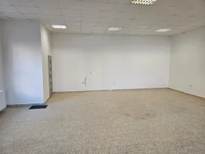 Pronájem obchodního prostoru, Havlíčkův Brod, Beckovského, 65 m2