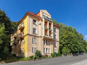 Prodej bytu 3+1, Mariánské Lázně, Ruská, 100 m2